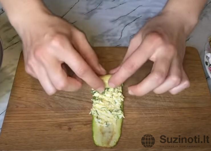 Замечательные рулетики из кабачков! Просто, быстро и очень вкусно