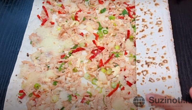 Так вкусно готовят только в ресторане. Простой рецепт из лаваша: быстрое и сытное блюдо на ужин