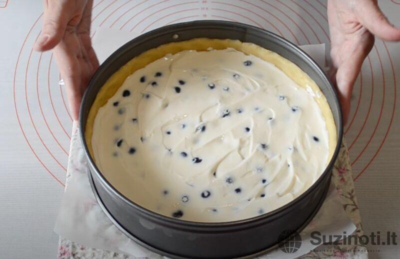 Ягодный пирог с творожной начинкой. Невероятно нежный: каждый кусочек просто тает во рту!
