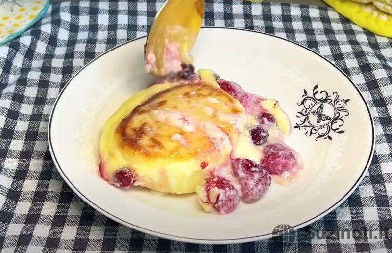 Их невозможно испортить! Простой рецепт сырников, которые всегда получаются пышными и нежными