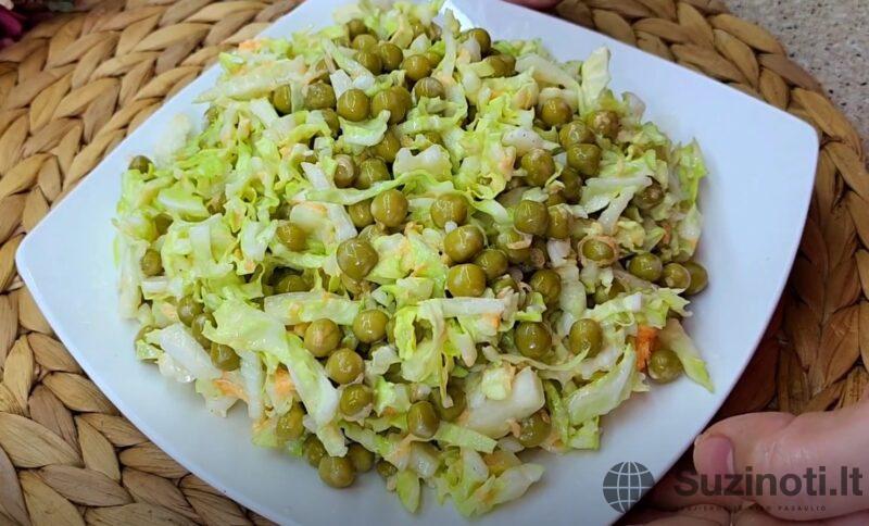 Самый простой салат из капусты. Быстрый и очень вкусный рецепт