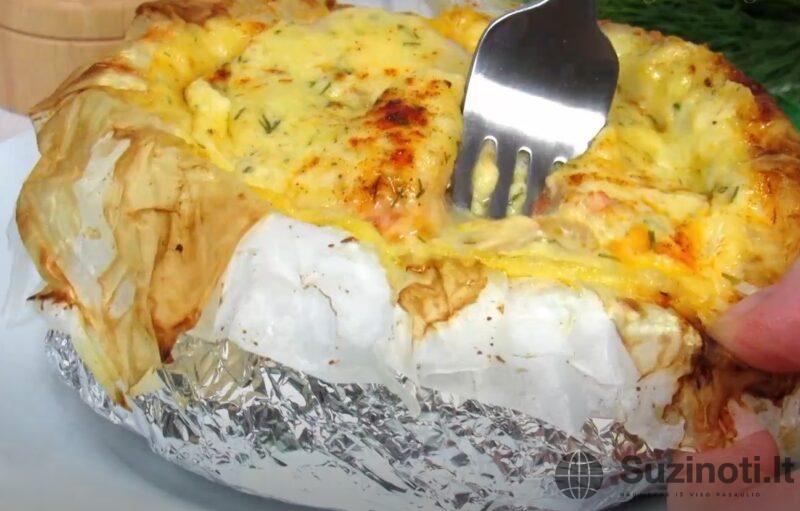Просто завернула все в фольгу и в духовку. Вкусный вариант необычного ужина