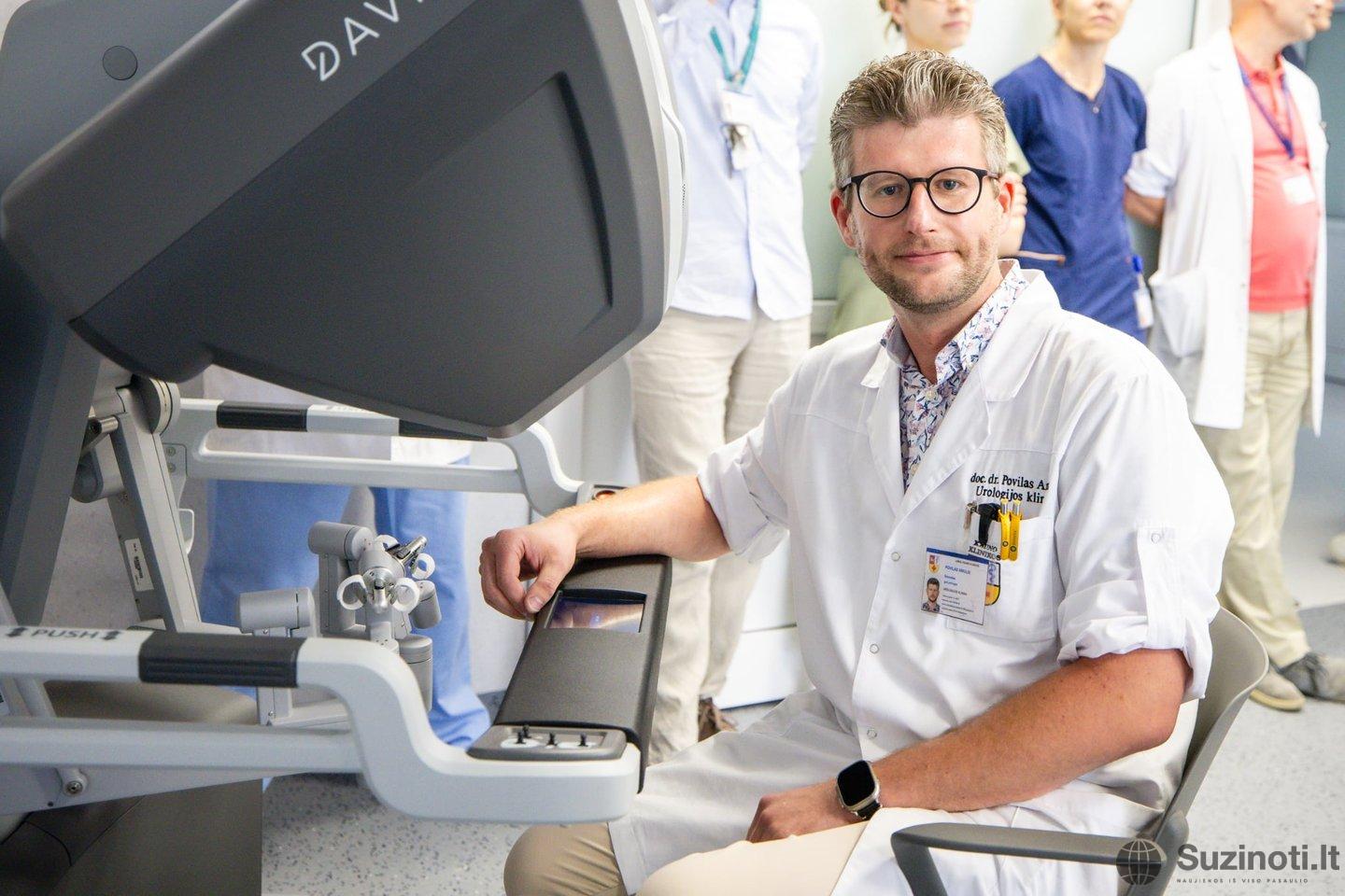 Kauno klinikose – pirmasis toks robotas Baltijos šalyse Kauno klinikų nuotr.