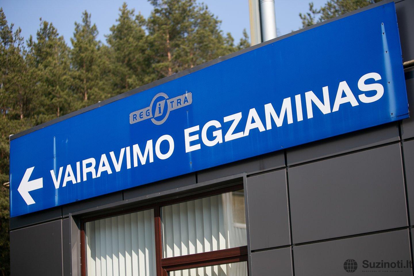 Vairavimo egzaminas „Regitroje“ BNS Foto