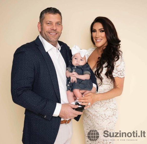 Joe Belgio su šeima (nuotr. GoFundMe)