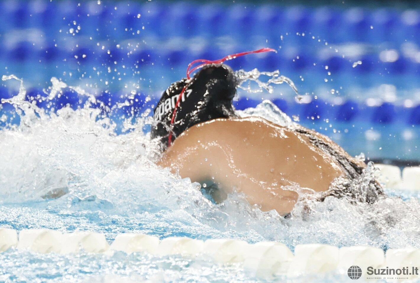 Moterų 50 m plaukimo krūtine finalas | EPA / MOHAMMED BADRA nuotr.