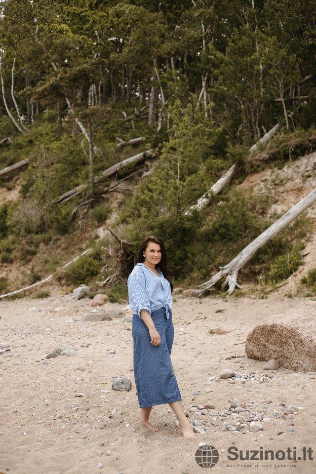 Panevėžio ketvertukas su mama Viktorija Solovej (nuotr. zalia.photography)