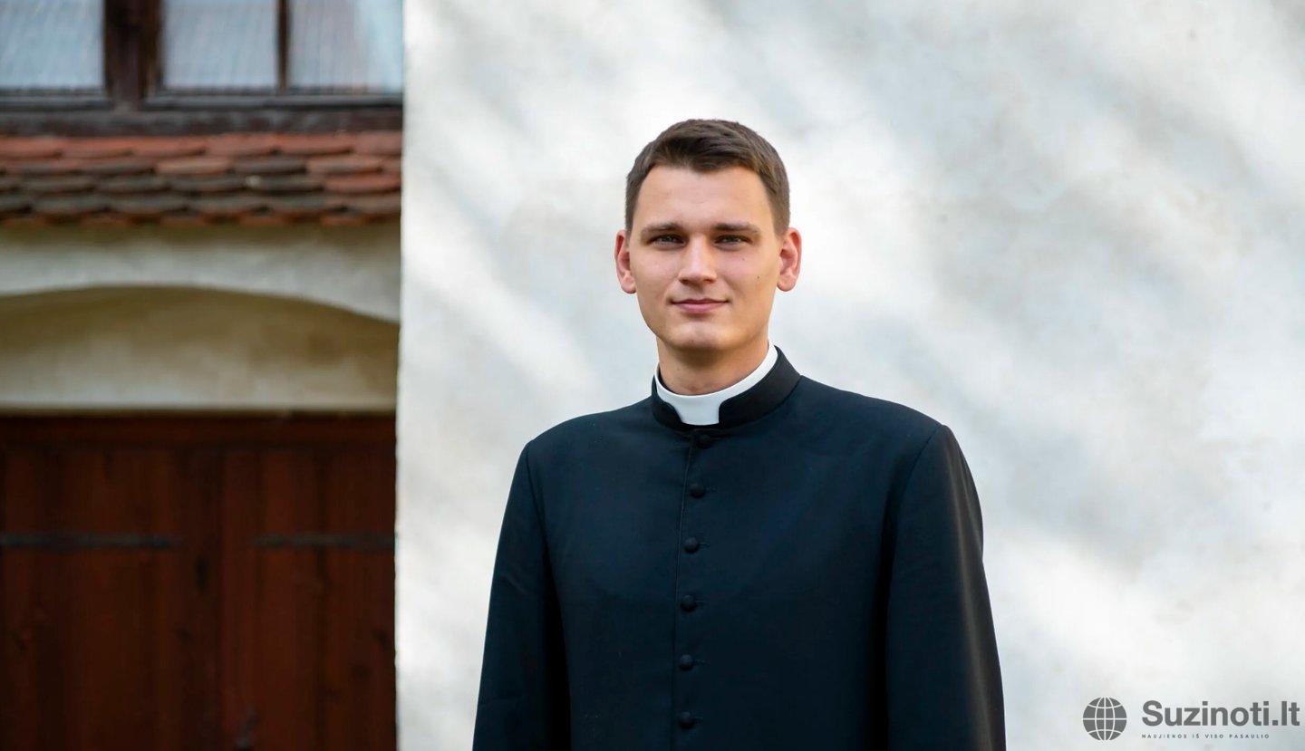 Kunigas Gabrielius Satkauskas (nuotr. silencemedia.lt)